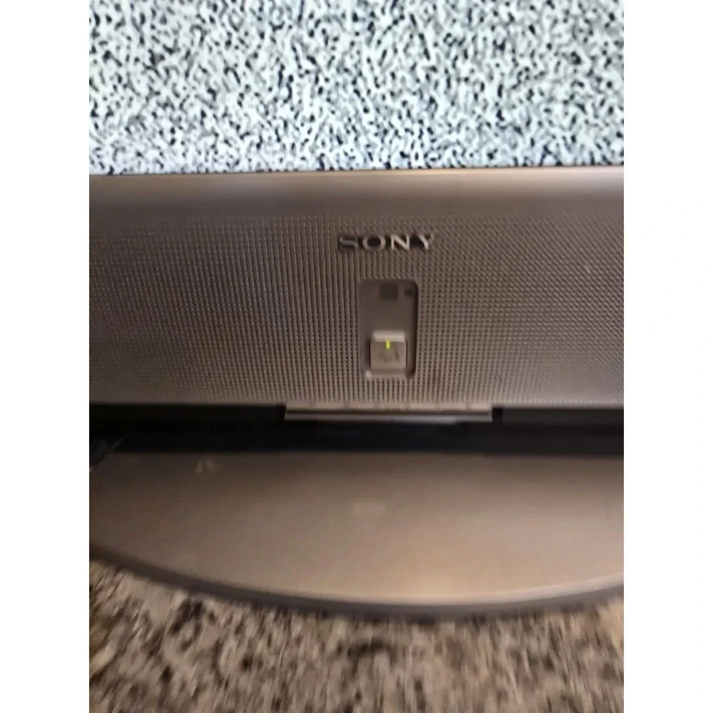 Sony Wega KLV23M1 23Inch M Series LCD Wega Flat Panel Television RARE G3D